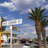 Straßenschilder in Namibia